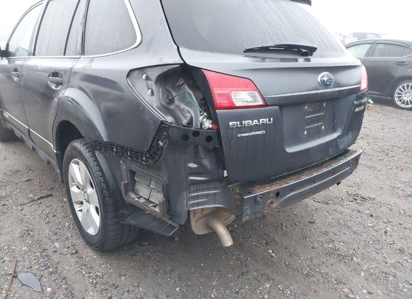 Photo 6 of 2011 Subaru Outback 2.5I PREMIUM (VIN 4S4BRBCC9B3370876)
