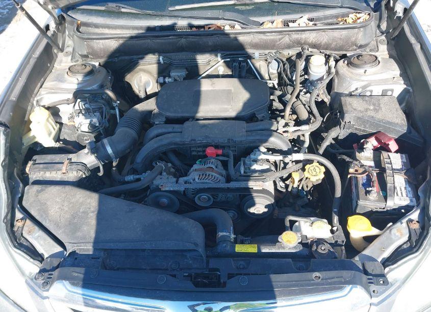 Photo 10 of 2011 Subaru Outback 2.5I PREMIUM (VIN 4S4BRBCC9B3391646)