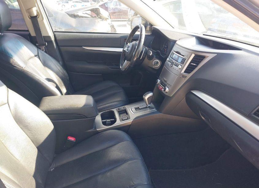 Photo 5 of 2011 Subaru Outback 2.5I PREMIUM (VIN 4S4BRBCC9B3391646)