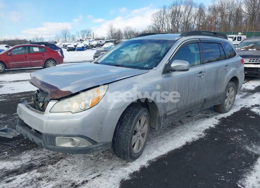 Photo 2 of 2012 Subaru Outback 2.5I PREMIUM (VIN 4S4BRBCC9C3211339)
