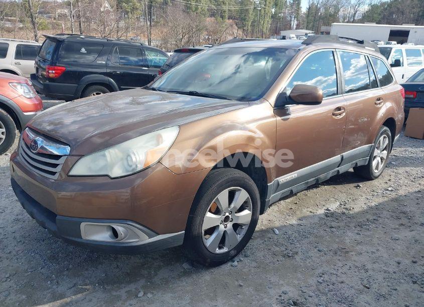 Photo 2 of 2011 Subaru Outback 2.5I PREMIUM (VIN 4S4BRBCCXB3320388)