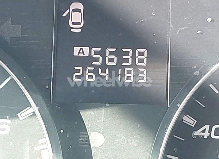 Photo 7 of 2011 Subaru Outback 2.5I PREMIUM (VIN 4S4BRBCCXB3320388)