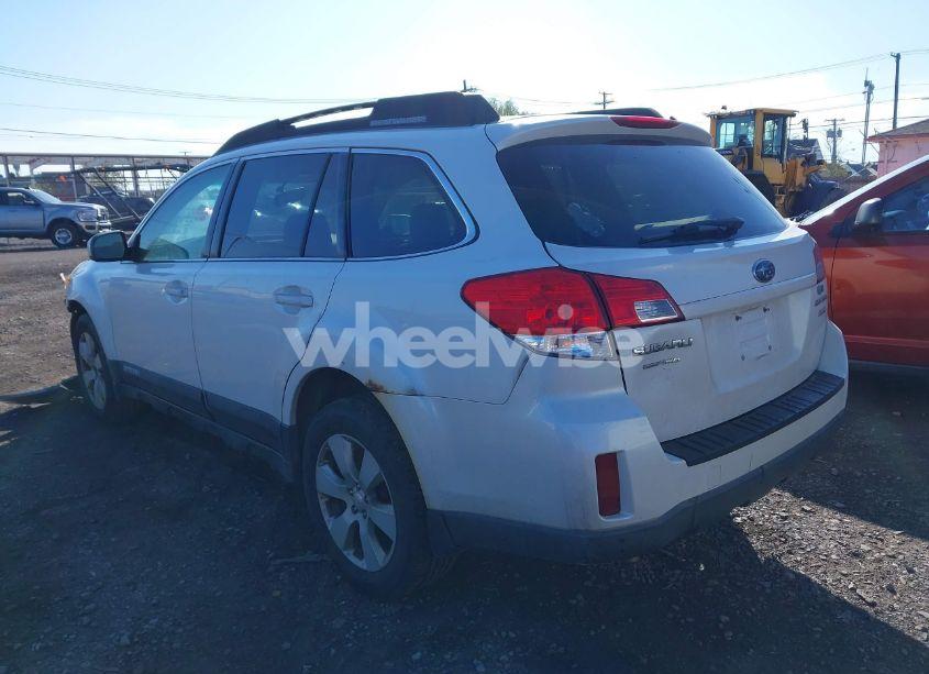 Photo 3 of 2011 Subaru Outback 2.5I PREMIUM (VIN 4S4BRBCCXB3336574)