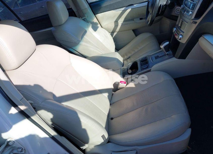 Photo 5 of 2011 Subaru Outback 2.5I PREMIUM (VIN 4S4BRBCCXB3336574)