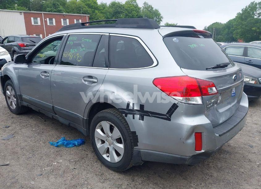 Photo 3 of 2011 Subaru Outback 2.5I PREMIUM (VIN 4S4BRBCCXB3354072)