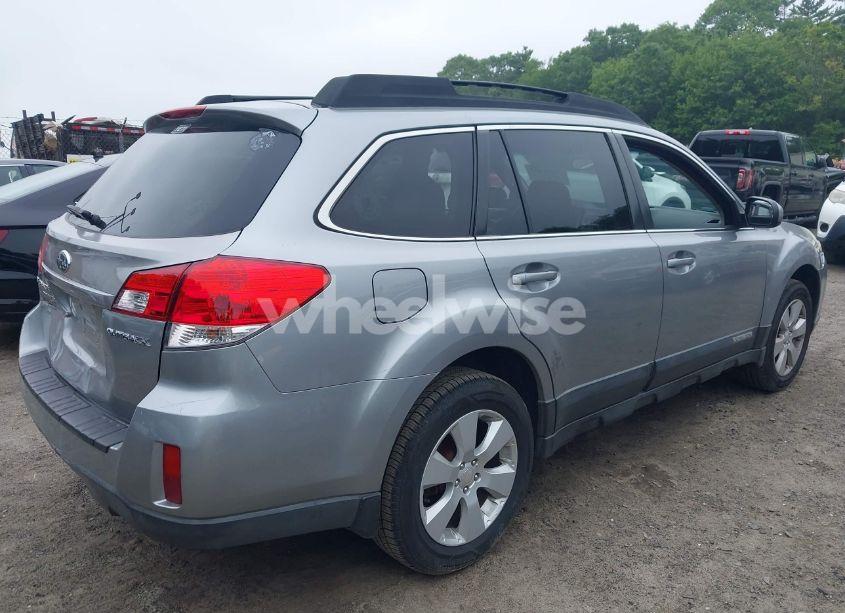 Photo 4 of 2011 Subaru Outback 2.5I PREMIUM (VIN 4S4BRBCCXB3354072)
