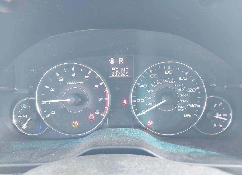 Photo 7 of 2011 Subaru Outback 2.5I PREMIUM (VIN 4S4BRBCCXB3362169)