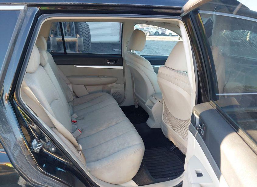 Photo 8 of 2011 Subaru Outback 2.5I PREMIUM (VIN 4S4BRBCCXB3362169)