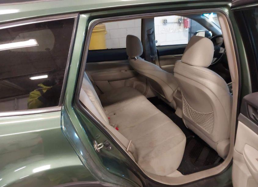 Photo 8 of 2011 Subaru Outback 2.5I PREMIUM (VIN 4S4BRBCCXB3379053)