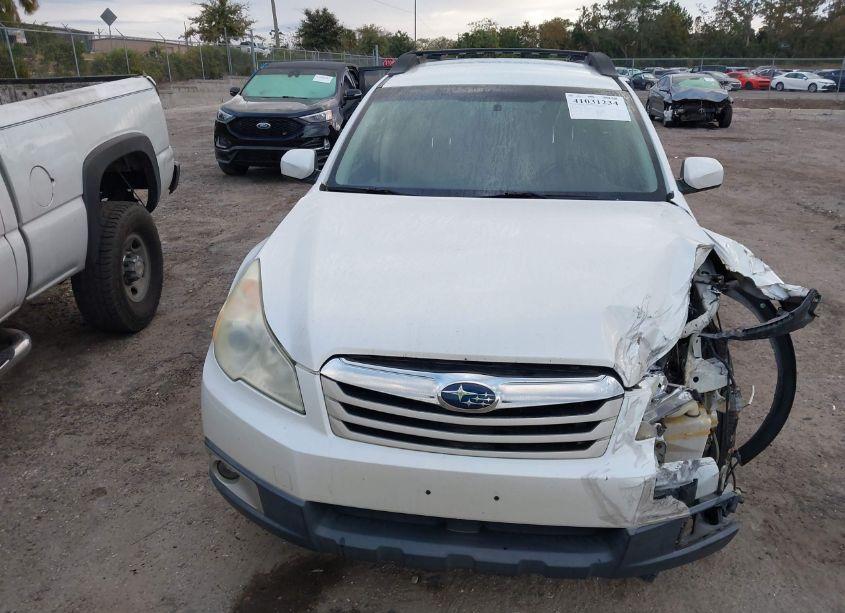 Photo 12 of 2011 Subaru Outback 2.5I PREMIUM (VIN 4S4BRBCCXB3396614)