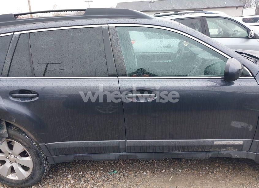 Photo 13 of 2012 Subaru Outback 2.5I PREMIUM (VIN 4S4BRBCCXC3280380)