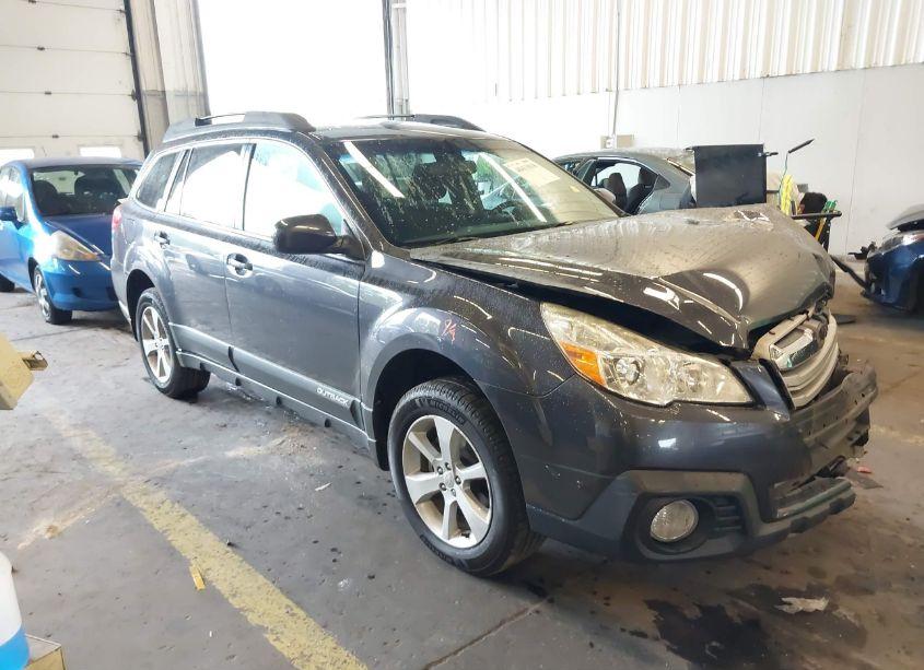 2013 Subaru Outback 2.5I PREMIUM (VIN 4S4BRBCCXD3294572) main photo