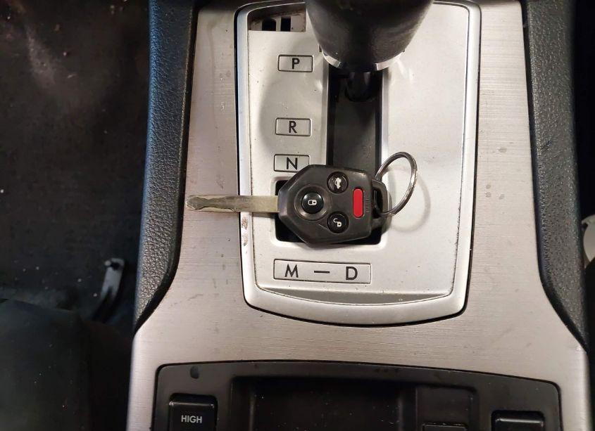 Photo 11 of 2013 Subaru Outback 2.5I PREMIUM (VIN 4S4BRBCCXD3294572)