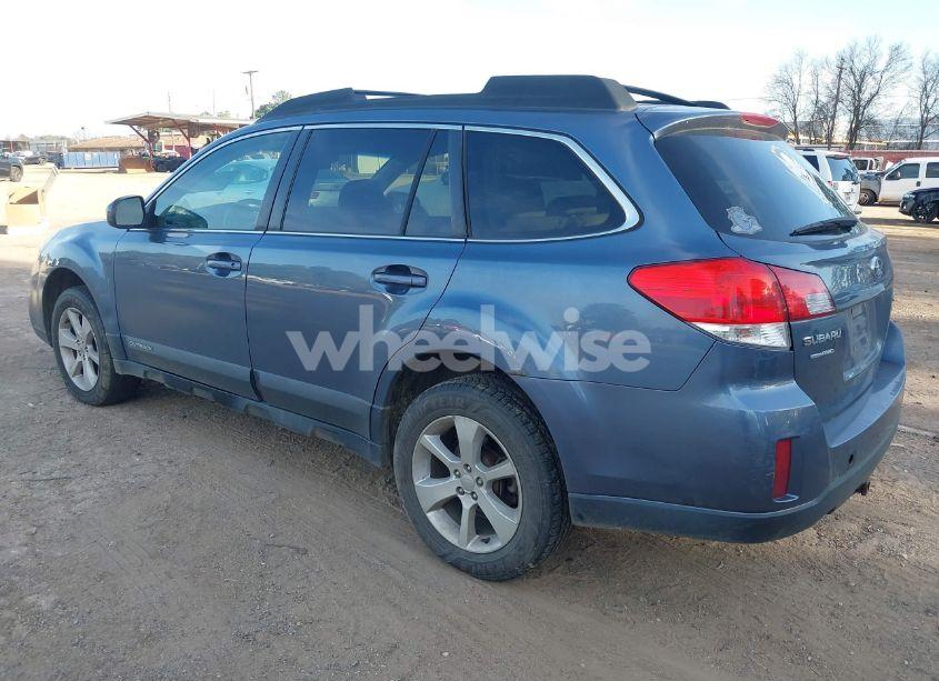 Photo 3 of 2013 Subaru Outback 2.5I PREMIUM (VIN 4S4BRBCCXD3311256)