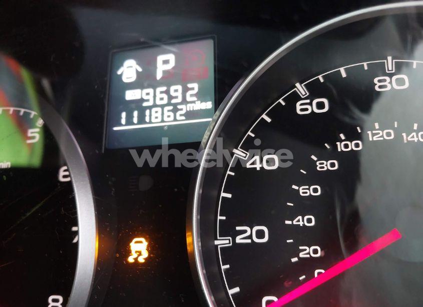 Photo 15 of 2014 Subaru Outback 2.5I PREMIUM (VIN 4S4BRBCCXE3228301)