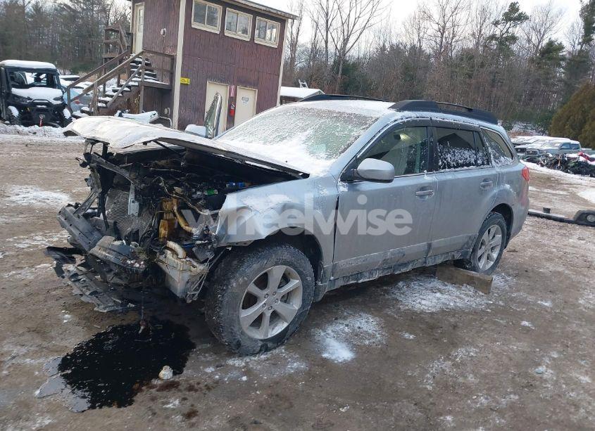 Photo 2 of 2014 Subaru Outback 2.5I PREMIUM (VIN 4S4BRBCCXE3228301)