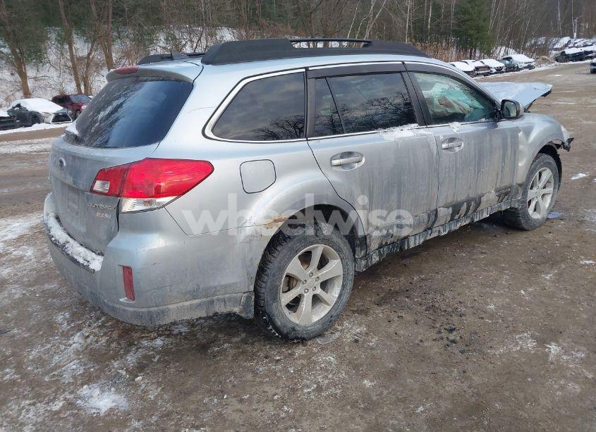 Photo 4 of 2014 Subaru Outback 2.5I PREMIUM (VIN 4S4BRBCCXE3228301)