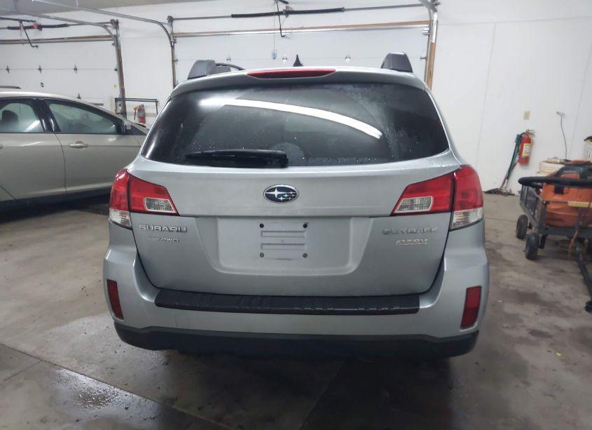 Photo 16 of 2014 Subaru Outback 2.5I PREMIUM (VIN 4S4BRBCCXE3247351)