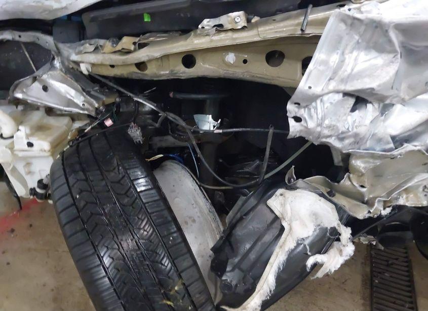 Photo 17 of 2014 Subaru Outback 2.5I PREMIUM (VIN 4S4BRBCCXE3247351)