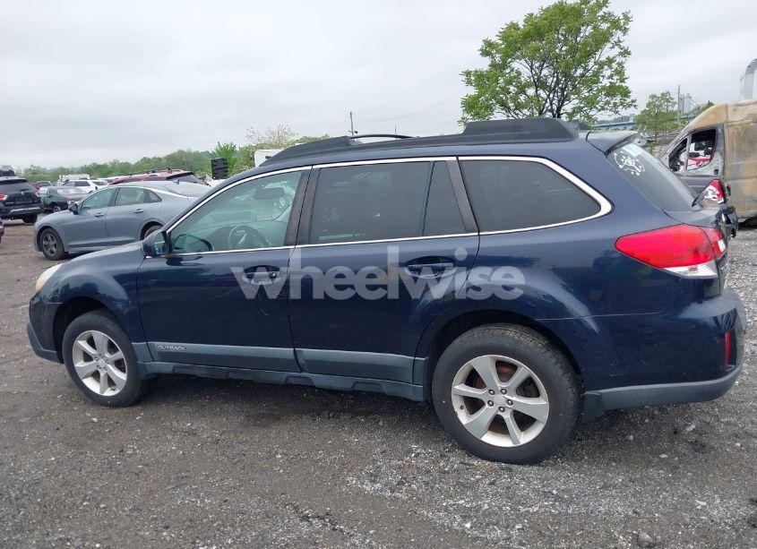 Photo 15 of 2014 Subaru Outback 2.5I PREMIUM (VIN 4S4BRBCCXE3280205)