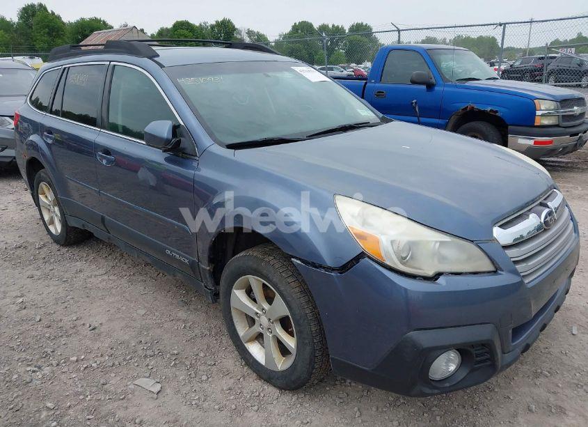 Photo 6 of 2014 Subaru Outback 2.5I PREMIUM (VIN 4S4BRBCCXE3285677)