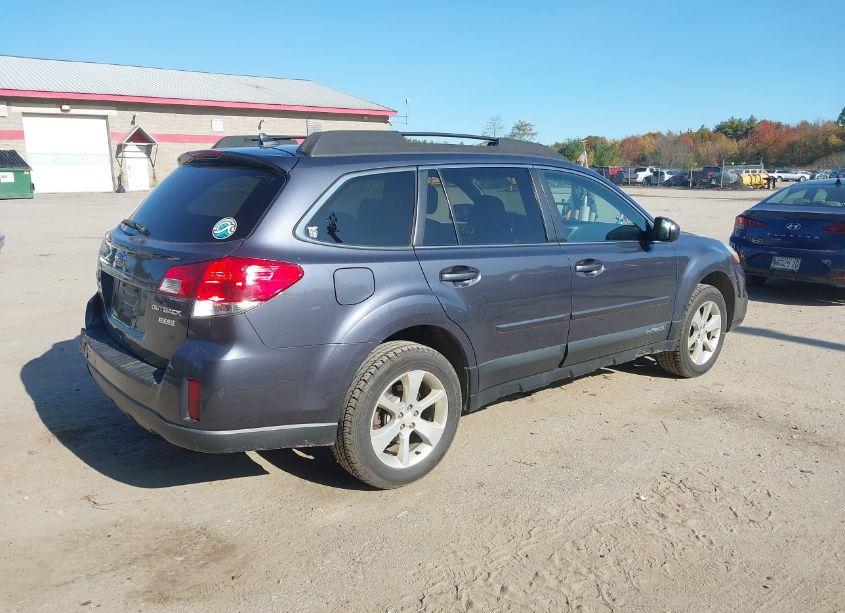 Photo 4 of 2014 Subaru Outback 2.5I PREMIUM (VIN 4S4BRBCCXE3317754)