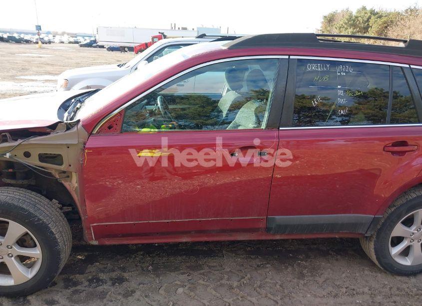 Photo 15 of 2014 Subaru Outback 2.5I PREMIUM (VIN 4S4BRBDC0E3228323)