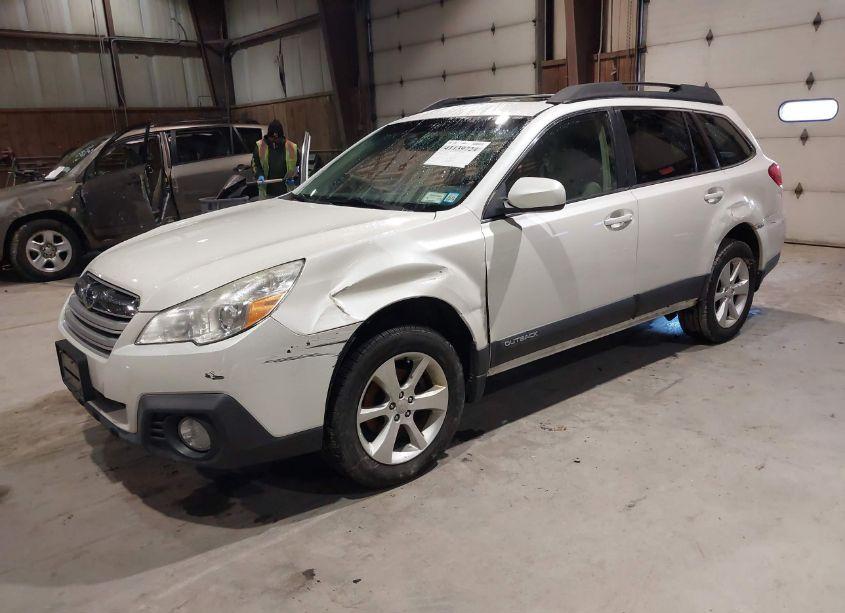 Photo 2 of 2014 Subaru Outback 2.5I PREMIUM (VIN 4S4BRBDC2E3242367)