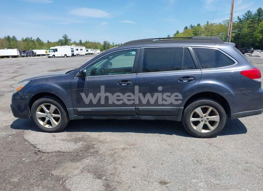 Photo 15 of 2014 Subaru Outback 2.5I PREMIUM (VIN 4S4BRBDC4E3289870)