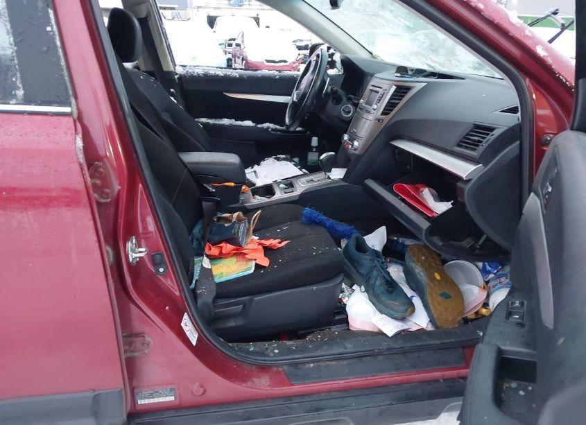 Photo 5 of 2014 Subaru Outback 2.5I PREMIUM (VIN 4S4BRBDC4E3298309)