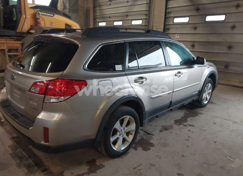 Photo 4 of 2014 Subaru Outback 2.5I PREMIUM (VIN 4S4BRBDC7E3315135)