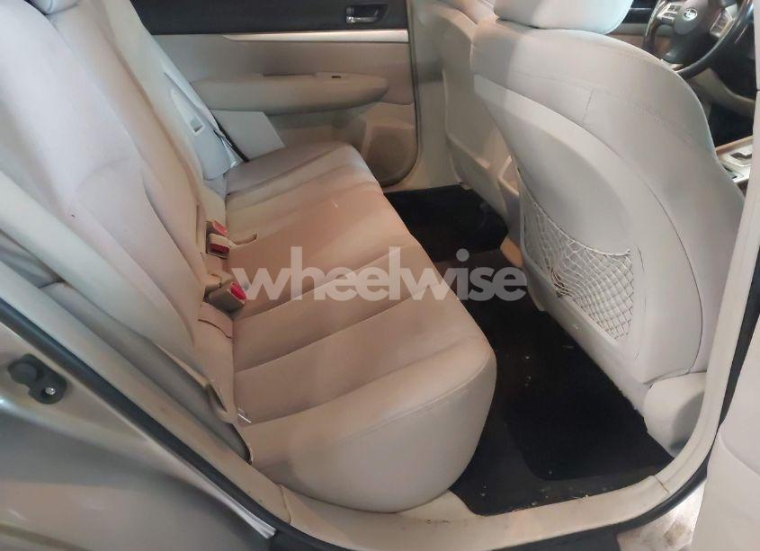 Photo 8 of 2014 Subaru Outback 2.5I PREMIUM (VIN 4S4BRBDC7E3315135)