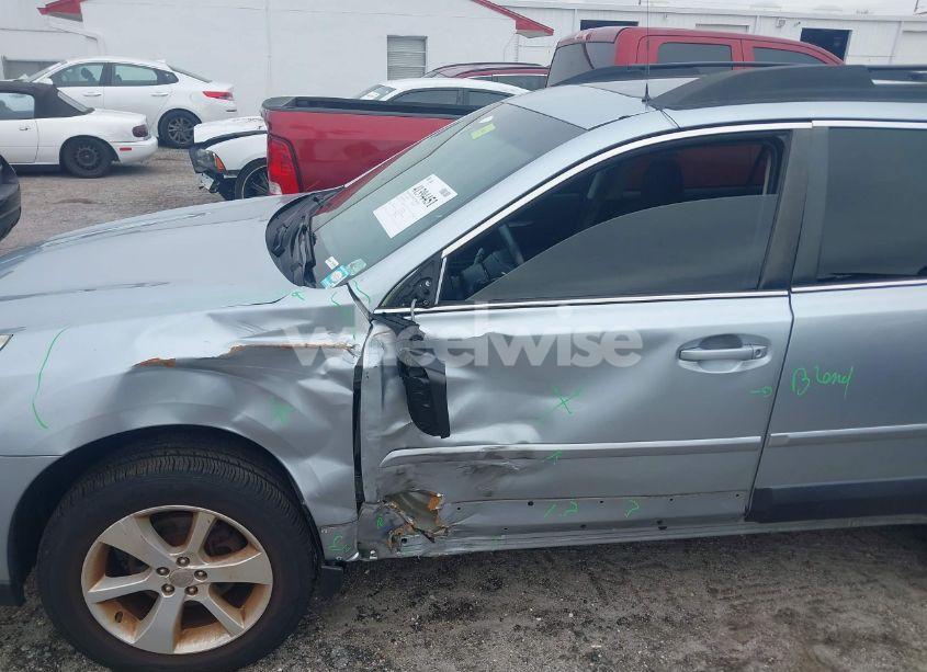 Photo 6 of 2014 Subaru Outback 2.5I PREMIUM (VIN 4S4BRBDC8E3325883)