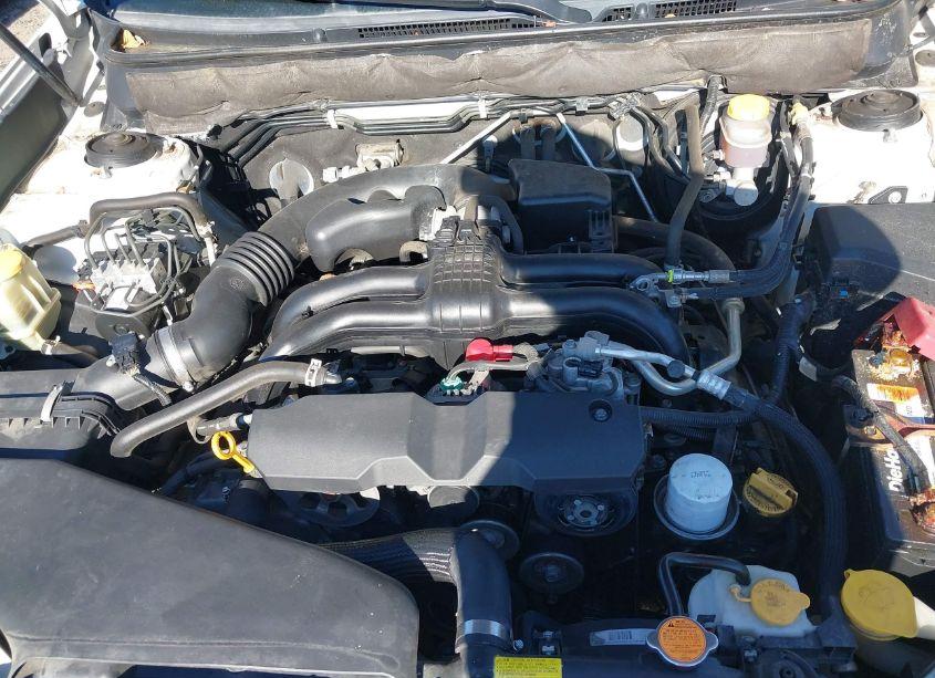 Photo 10 of 2014 Subaru Outback 2.5I PREMIUM (VIN 4S4BRBECXE3325530)