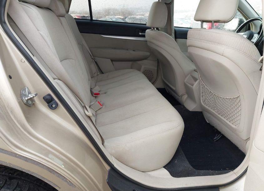 Photo 8 of 2010 Subaru Outback 2.5I PREMIUM (VIN 4S4BRBFC1A3319057)