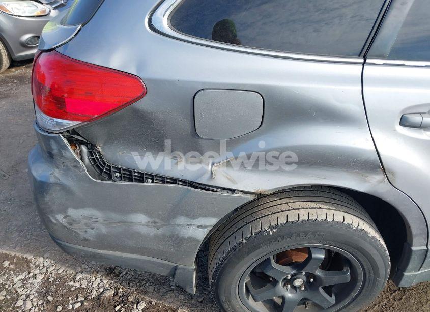 Photo 6 of 2010 Subaru Outback 2.5I PREMIUM (VIN 4S4BRBFC4A3317223)