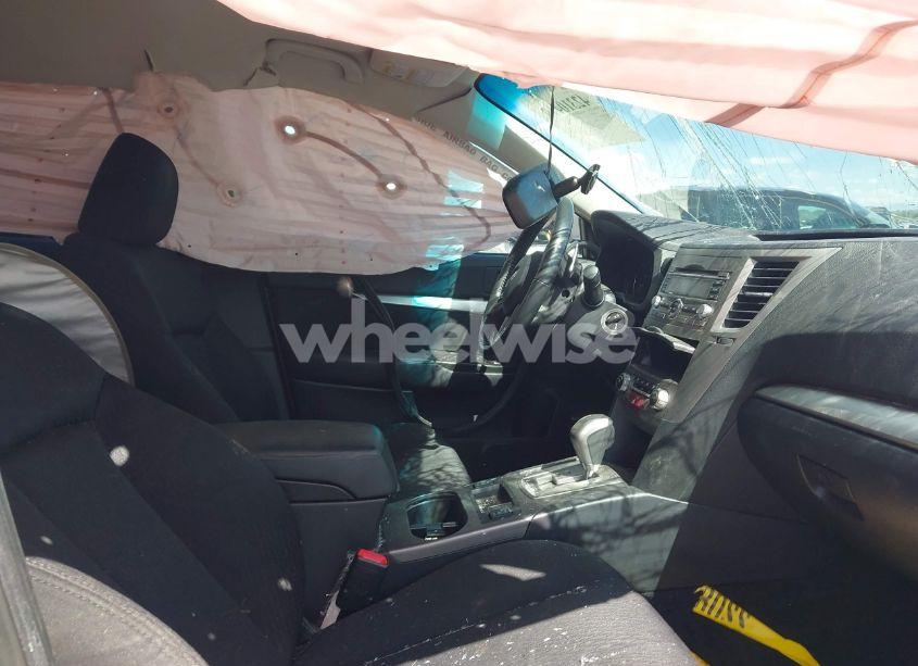 Photo 5 of 2010 Subaru Outback 2.5I PREMIUM (VIN 4S4BRBFC4A3320591)