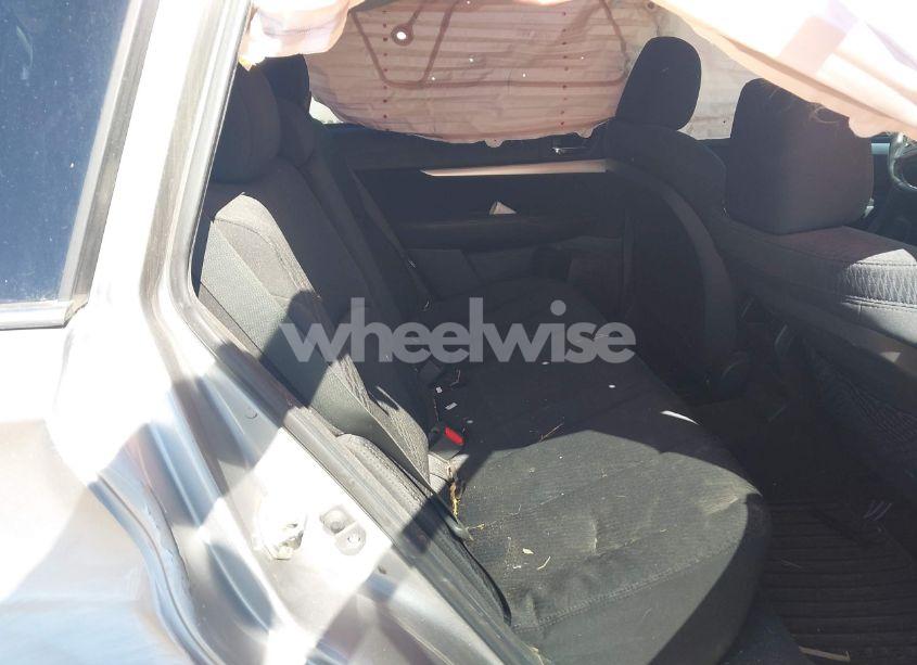 Photo 8 of 2010 Subaru Outback 2.5I PREMIUM (VIN 4S4BRBFC4A3320591)