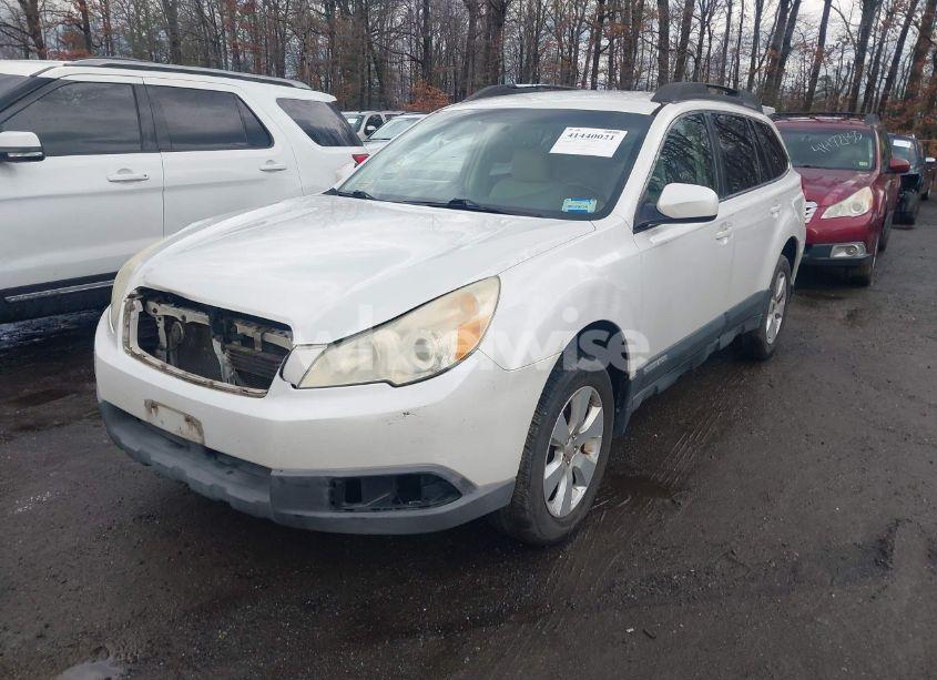 Photo 2 of 2010 Subaru Outback 2.5I PREMIUM (VIN 4S4BRBFC4A3375171)