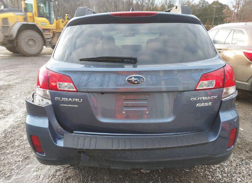 Photo 17 of 2014 Subaru Outback 2.5I PREMIUM (VIN 4S4BRBFC9E3225661)