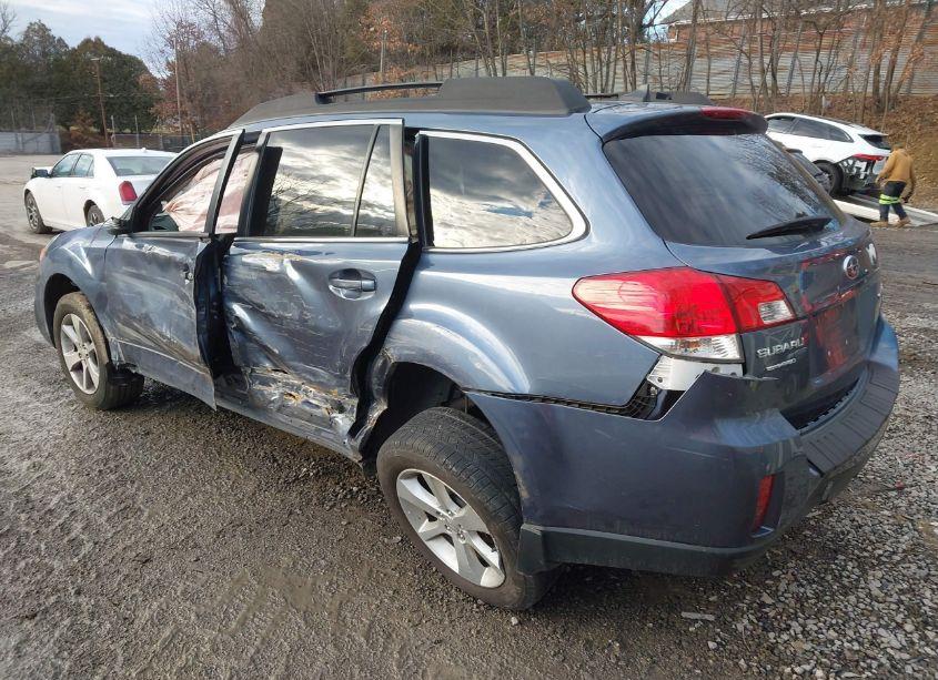 Photo 3 of 2014 Subaru Outback 2.5I PREMIUM (VIN 4S4BRBFC9E3225661)