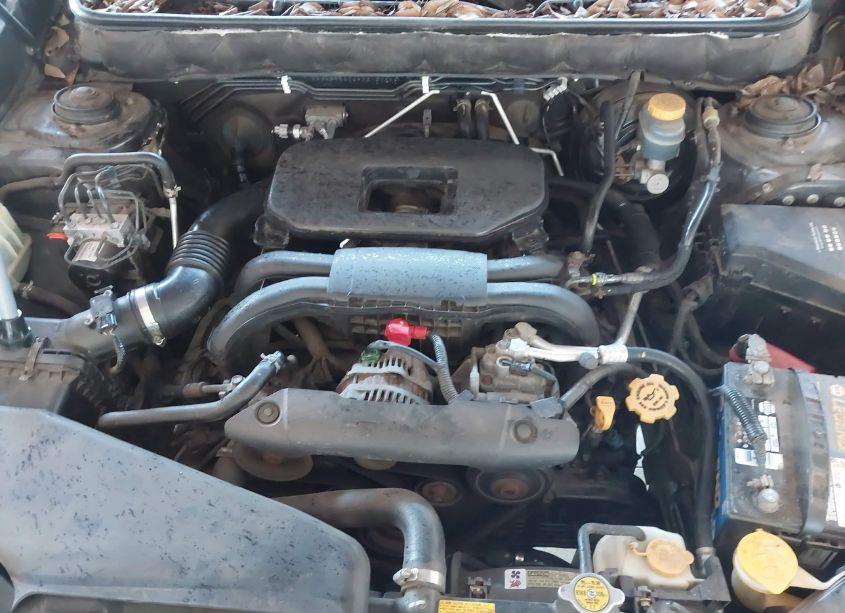 Photo 10 of 2010 Subaru Outback 2.5I PREMIUM (VIN 4S4BRBGC0A3313166)