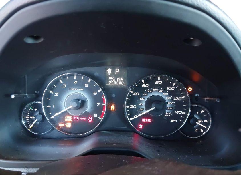 Photo 7 of 2010 Subaru Outback 2.5I PREMIUM (VIN 4S4BRBGC0A3313166)