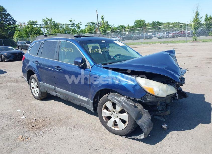 2011 Subaru Outback 2.5I PREMIUM (VIN 4S4BRBGC0B3375863) main photo