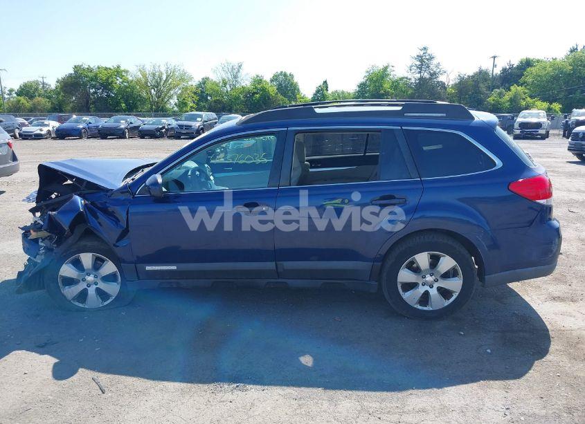 Photo 13 of 2011 Subaru Outback 2.5I PREMIUM (VIN 4S4BRBGC0B3375863)