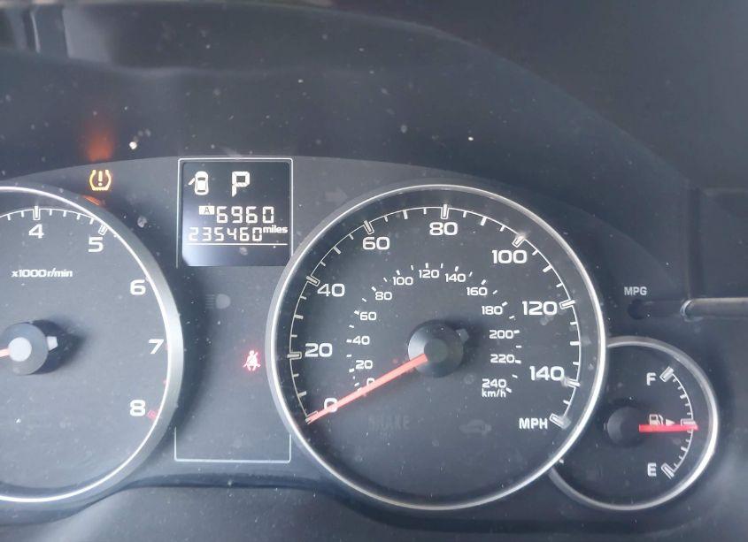 Photo 7 of 2013 Subaru Outback 2.5I PREMIUM (VIN 4S4BRBGC0D3263602)