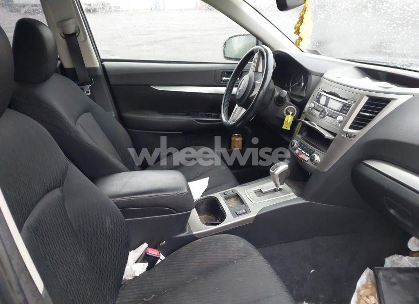 Photo 5 of 2011 Subaru Outback 2.5I PREMIUM (VIN 4S4BRBGC1B3328731)