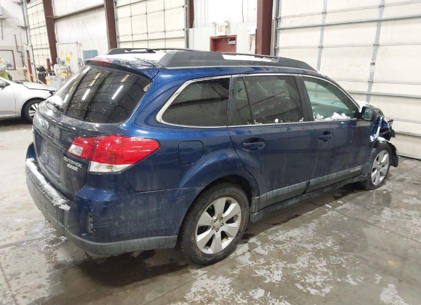 Photo 4 of 2010 Subaru Outback 2.5I PREMIUM (VIN 4S4BRBGC2A3334648)