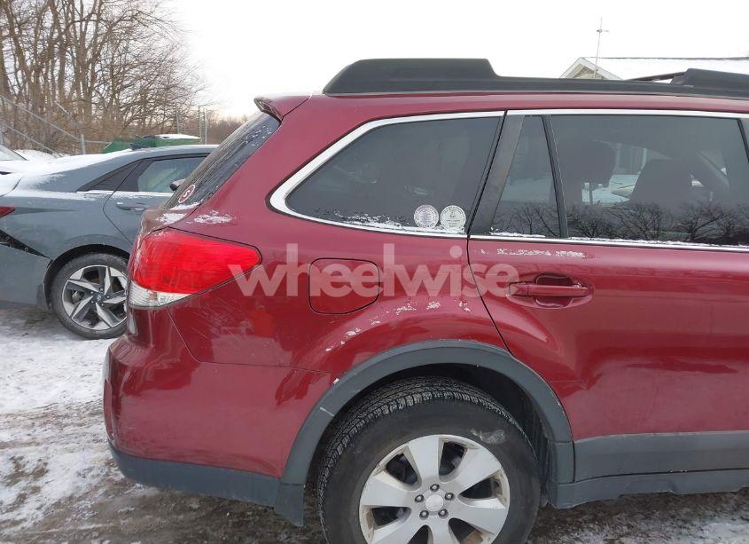 Photo 16 of 2011 Subaru Outback 2.5I PREMIUM (VIN 4S4BRBGC2B3415473)