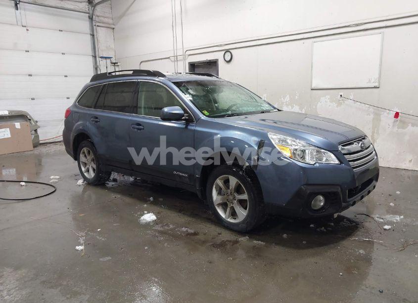 2013 Subaru Outback 2.5I PREMIUM (VIN 4S4BRBGC2D3257106) main photo